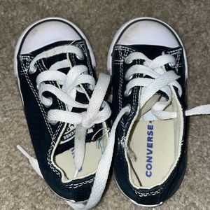 Toddler converse all star size 7